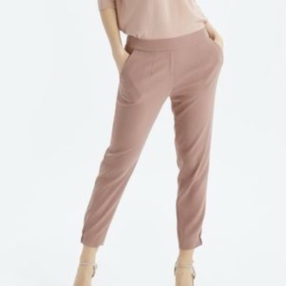 NWT The Reset R Label Modern Jogger - Desert Sand